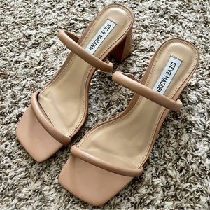 NIB NWT Steve Madden BLAKE TAN heels